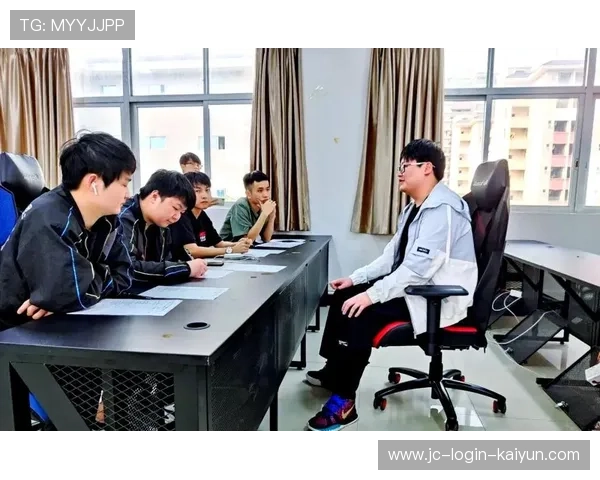 琑队如何构建青训到一线的快速选拔机制，青训选拔赛
